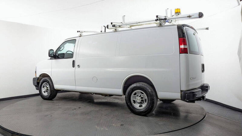 2020 Chevrolet Express 2500