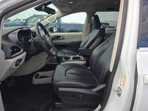 2024 Chrysler Pacifica Plug-In Hybrid