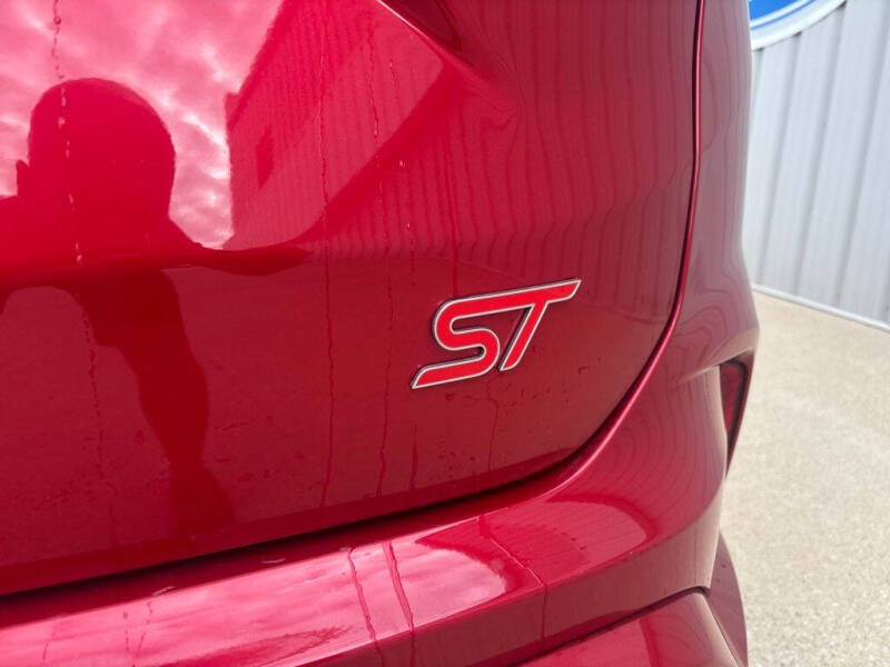 2024 Ford Edge ST