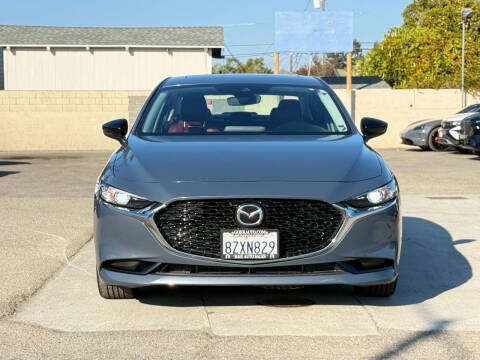 2022 Mazda Mazda3 Sedan Carbon Edition