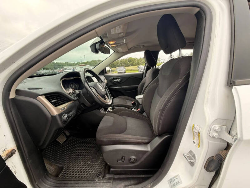 2016 Jeep Cherokee Latitude Altitude