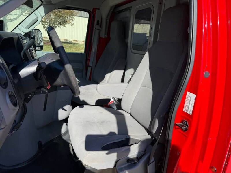 2018 Ford E-Series E-350 SD