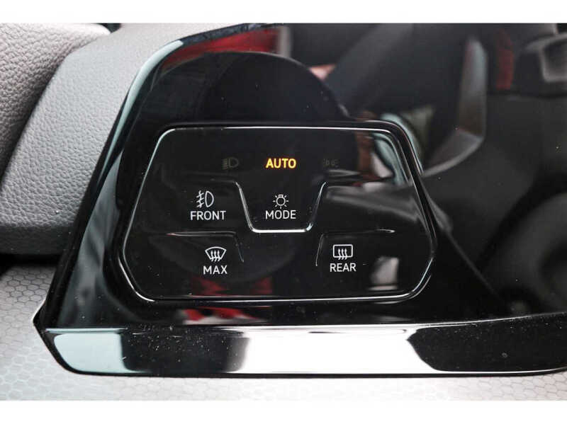 2023 Volkswagen Golf GTI 40th Anniversary Edition