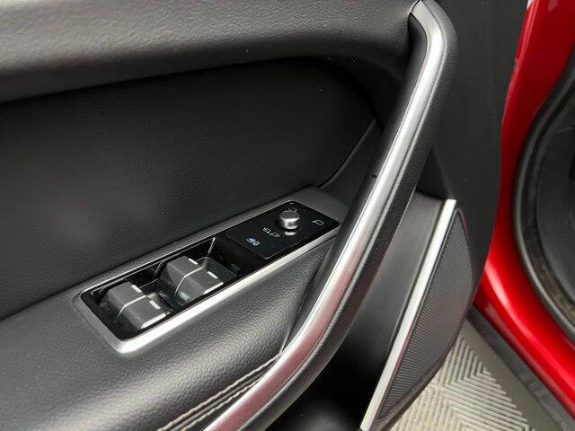 2024 Jaguar F-PACE P250 R-Dynamic S