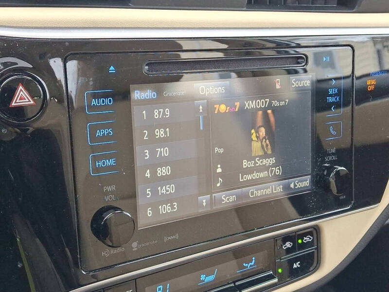 2019 Toyota Corolla XLE