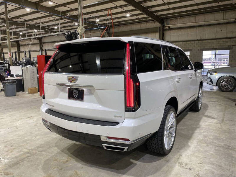 2025 Cadillac Escalade Premium Luxury