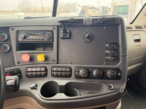 2015 Freightliner Cascadia