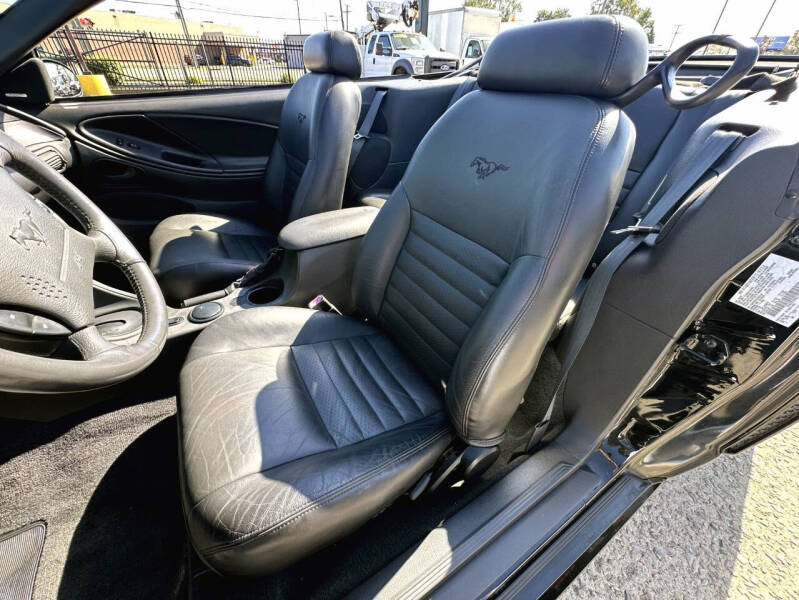 2003 Ford Mustang GT Premium