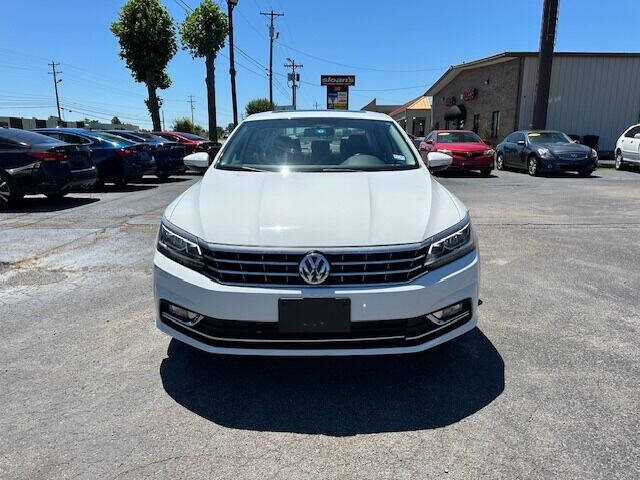 2018 Volkswagen Passat for sale at Boro Motors in Murfreesboro, TN