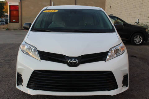 2018 Toyota Sienna L 7-Passenger