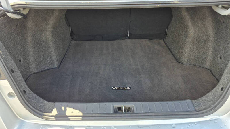 2020 Nissan Versa SV