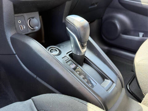 2023 Nissan Kicks S