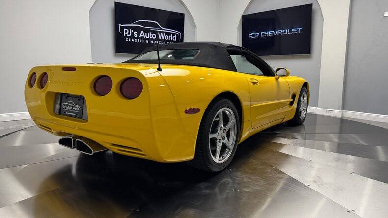 2003 Chevrolet Corvette