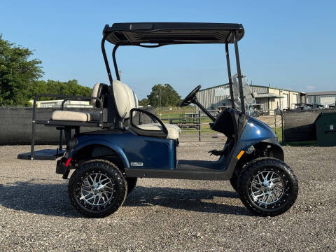 2025 E-Z-GO RXV 4