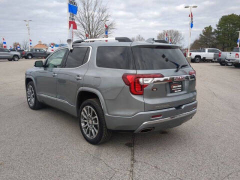 2023 GMC Acadia Denali