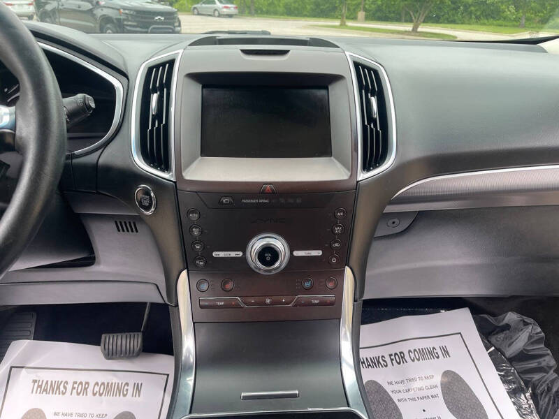 2020 Ford Edge Titanium