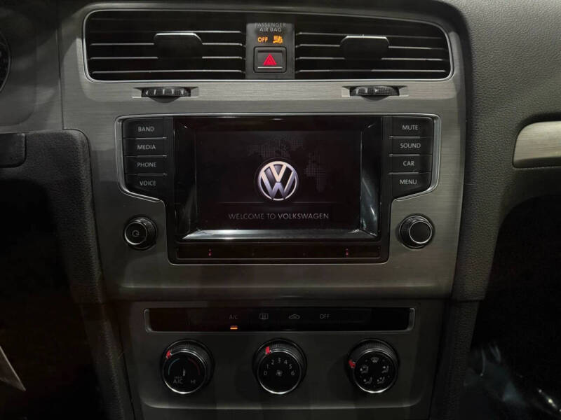 2015 Volkswagen Golf