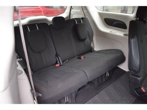 2021 Chrysler Pacifica Touring