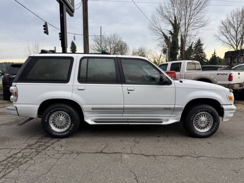 1995 Ford Explorer Limited