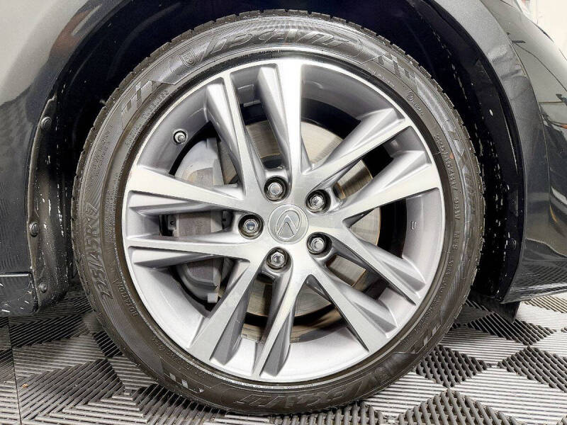 2018 Lexus IS 300