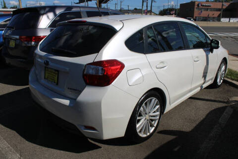 2014 Subaru Impreza 2.0i Premium