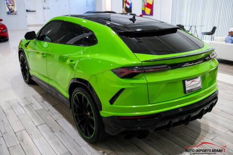 2022 Lamborghini Urus