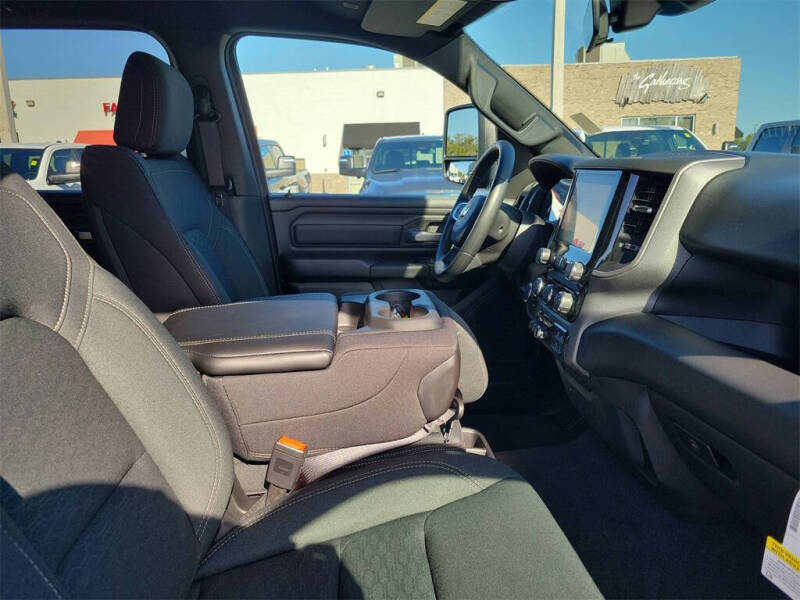 2026 RAM 1500 Express