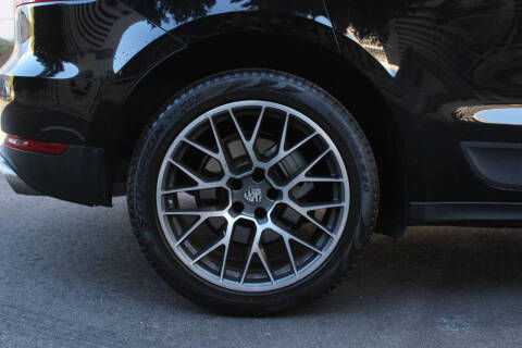 2016 Porsche Macan S