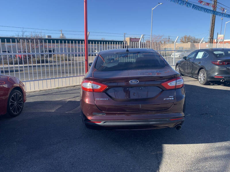 2013 Ford Fusion Hybrid SE