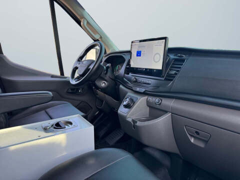 2023 Ford E-Transit
