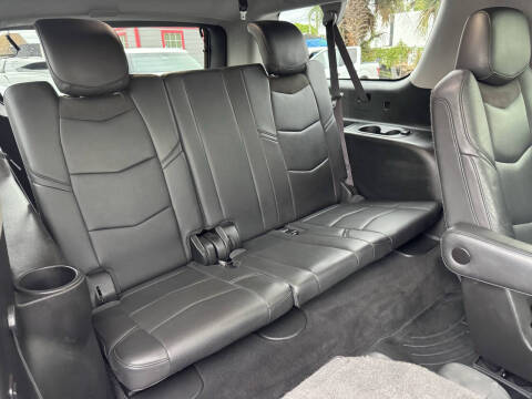 2016 Cadillac Escalade ESV Luxury Collection