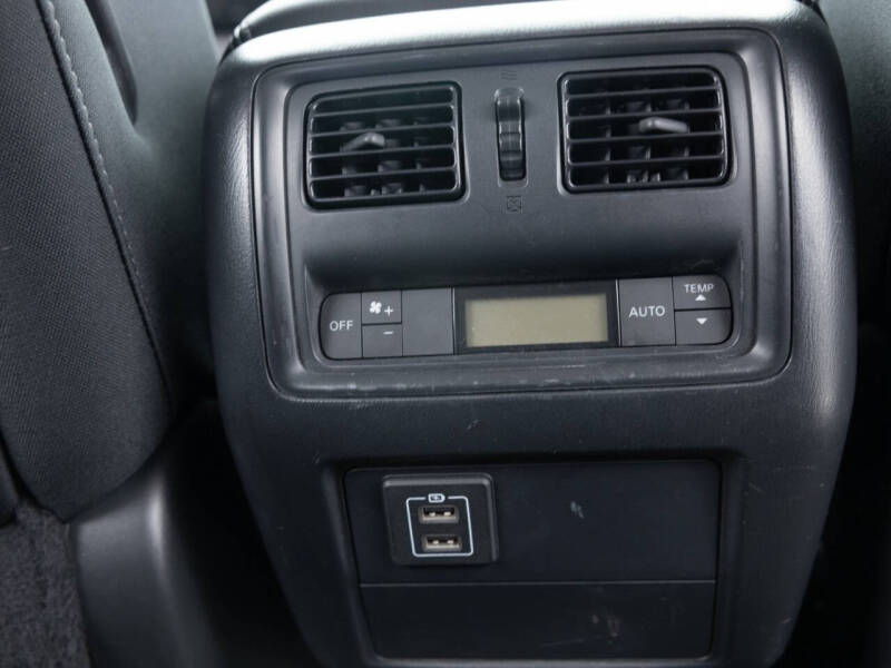 2018 Nissan Pathfinder S