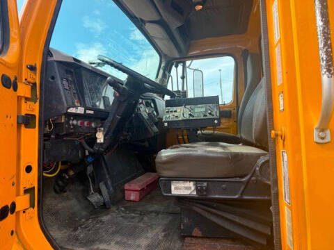 2000 International 2554