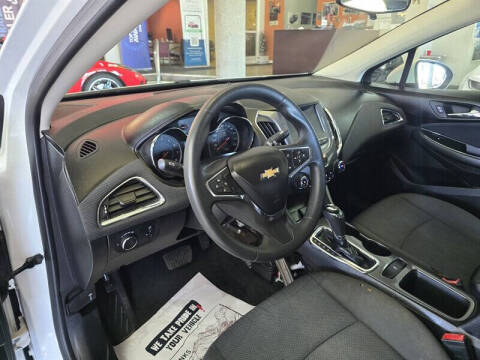 2018 Chevrolet Cruze LT Auto