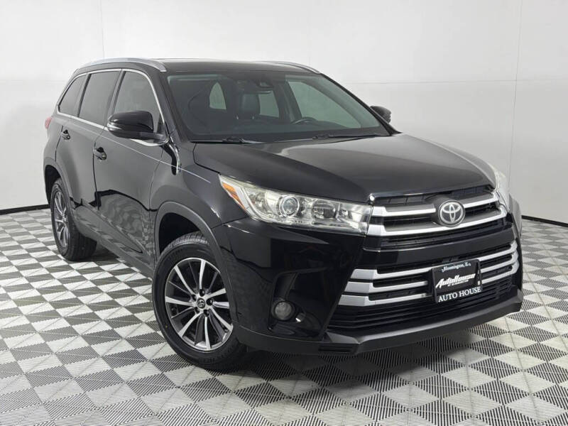 2019 Toyota Highlander SE