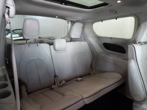 2020 Chrysler Pacifica Limited 35th Anniversary