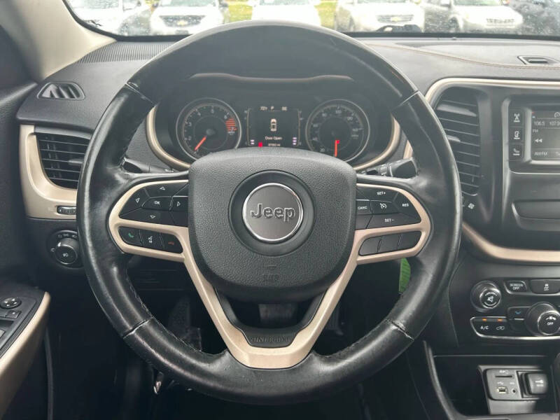 2017 Jeep Cherokee Latitude