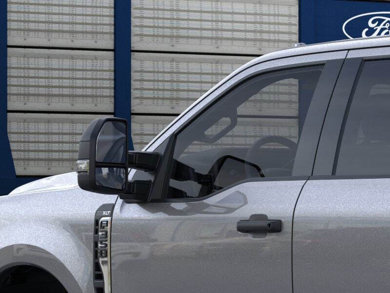 2026 Ford F-350 Super Duty XLT
