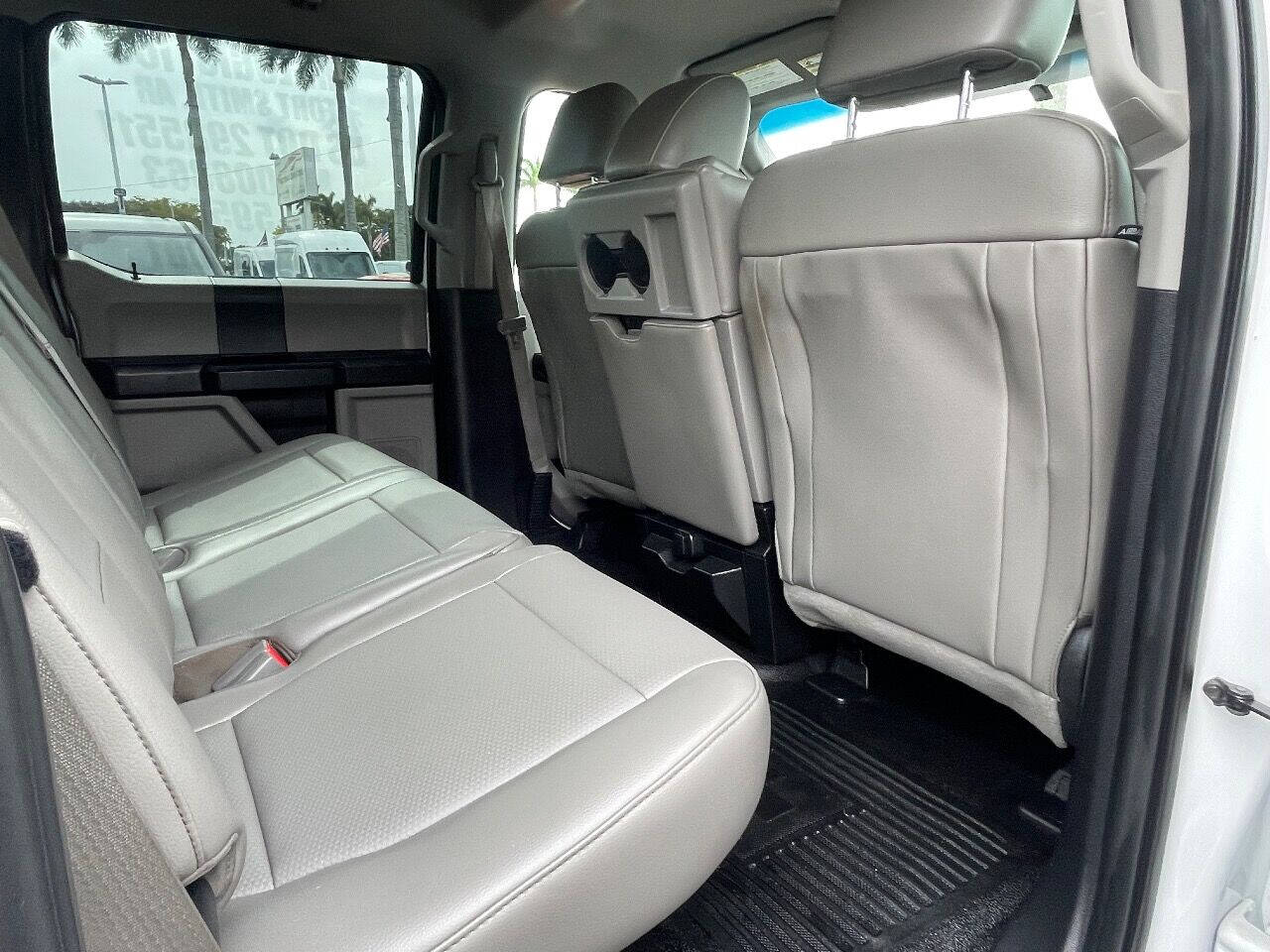 2017 FORD F-350 Pickup - $31,900