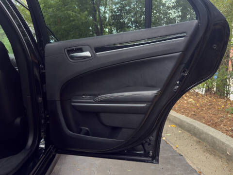 2019 Chrysler 300 S