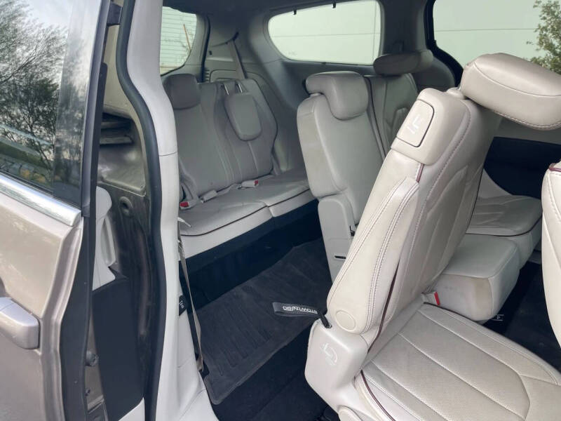 2017 Chrysler Pacifica Limited