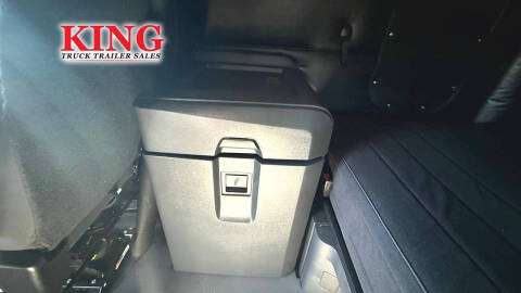 2024 Freightliner Cascadia