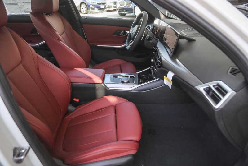 2025 BMW 3 Series 330i xDrive