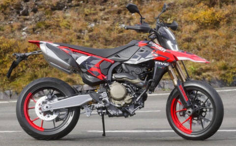 2026 Ducati Hypermotard
