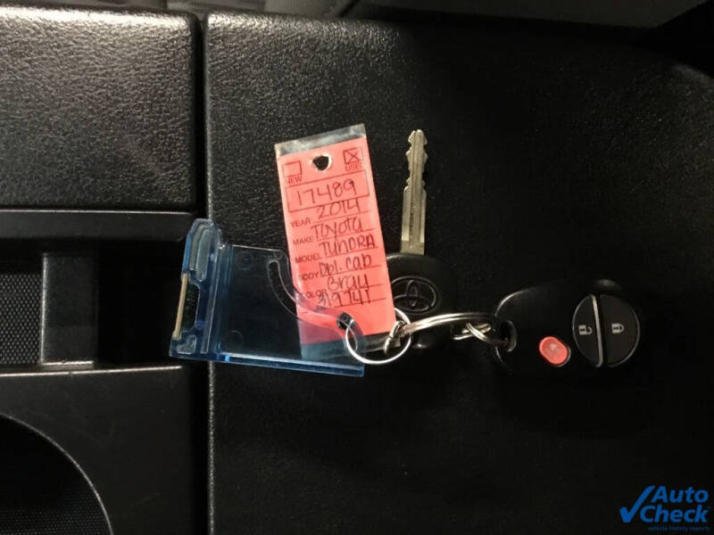 2014 Toyota Tundra SR5