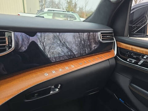 2022 Jeep Grand Wagoneer Series III