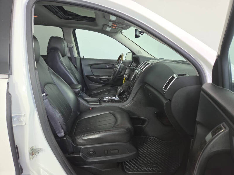 2011 GMC Acadia Denali