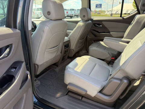 2018 Chevrolet Traverse LT Leather