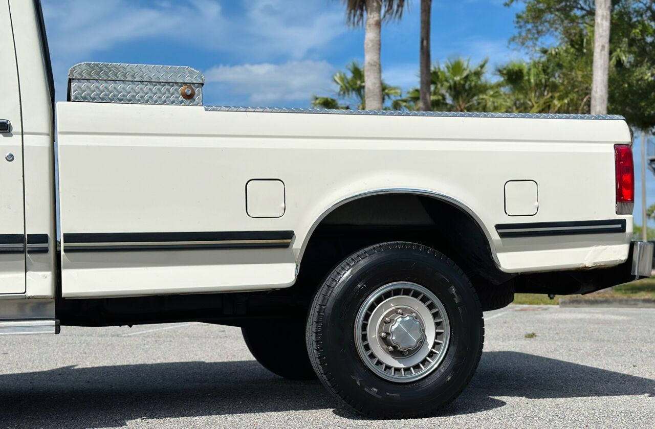 1990 Ford F-250 65