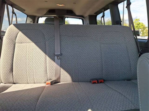 2025 GMC Savana LT 2500